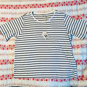 NWT: Faherty Cloud Zuma Tee: White-Olive Stripe. Pima Cotton/Modal Blend